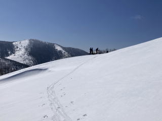 ３月11日(土)　労山熊見山　山スキーツアー